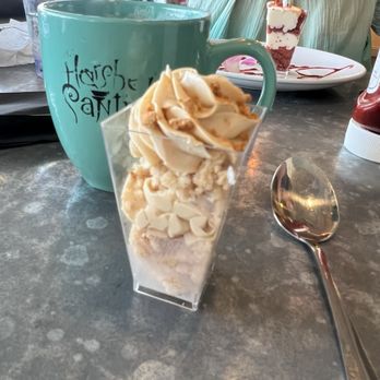 Hershey Pantry - My free treat because of the birthday celebration - Breakfast & Brunch Near Me - Hershey, Pennsylvania
