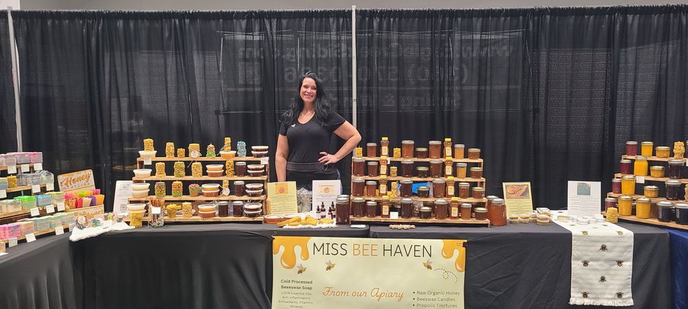 Miss Bee Haven Logo