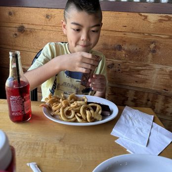 Earl's Rib Palace - My boys meal kids ribs - Barbeque Near Me - Edmond, Oklahoma Earl's Rib Palace - My boys meal kids ribs - Barbeque Near Me - Edmond, Oklahoma