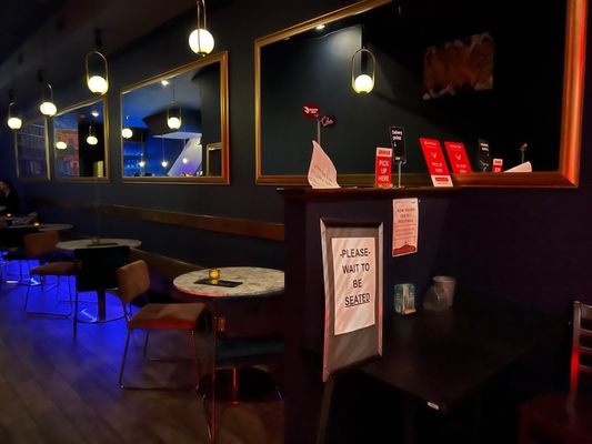 Colette Lounge by null