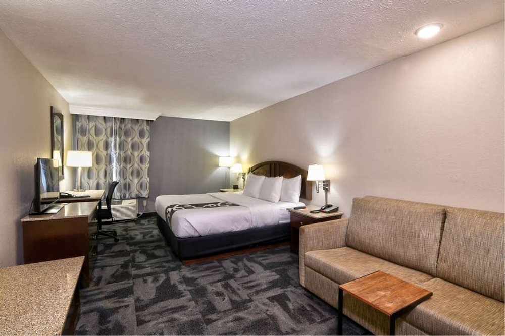 La Quinta by Wyndham Springfield South