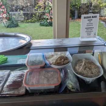 Zach’s Event Catering - Duane is Amazing! Hand roll sushi, nigiri ahi, salmon, shrimp - Caterers Near Me Zach’s Event Catering - Duane is Amazing! Hand roll sushi, nigiri ahi, salmon, shrimp - Caterers Near Me