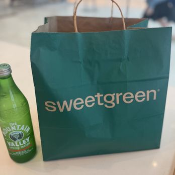 sweetgreen - Healthy Salads, Wraps, and Bowls - Dinner - Salad Near Me - Huntington Station, New York sweetgreen - Healthy Salads, Wraps, and Bowls - Dinner - Salad Near Me - Huntington Station, New York