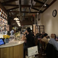 Dagg Thai Restaurant - Bar area