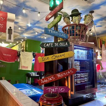 LA VECINDAD - Bar Area - Tacos Near Me - Las Vegas, Nevada LA VECINDAD - Bar Area - Tacos Near Me - Las Vegas, Nevada