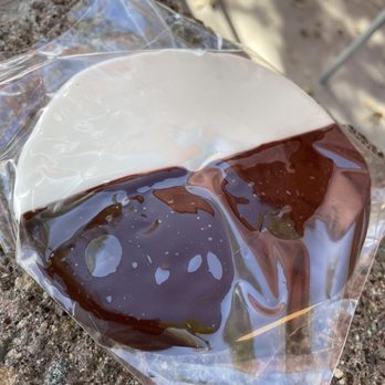 Chompie's - OMG amazing Black & White Cookie. Soft. Cake batter. FREE with Yelp Check-In. - Delis Near Me - Chandler, Arizona