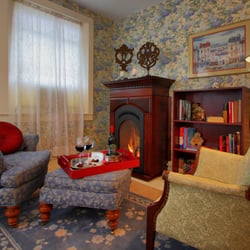 Grape Arbor Bed & Breakfast - Concord Suite