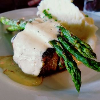 Trio Bistro - Filet mignon - New American Near Me - Cincinnati, Ohio Trio Bistro - Filet mignon - New American Near Me - Cincinnati, Ohio