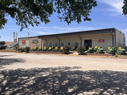United Ag & Turf