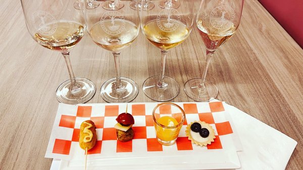 Acquiesce Winery by null