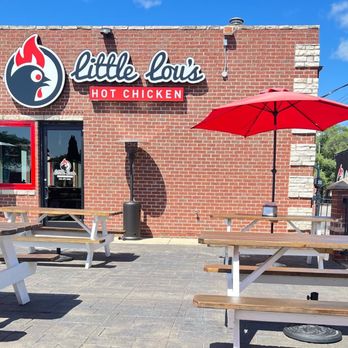 Little Lou's Hot Chicken - Outside seating - Chicken Shop Near Me - Berkley, Michigan