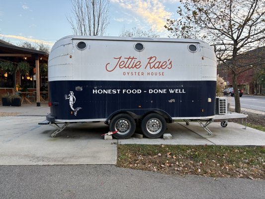 Jettie Rae's by null