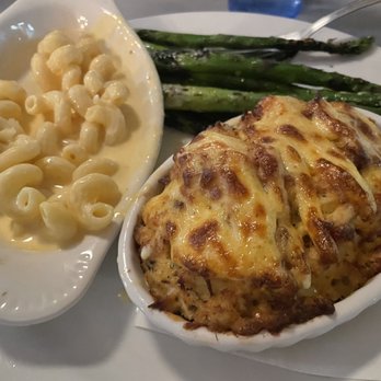 Nicks Fish House - Lump crab with asparagus and macaroni & cheese - Seafood Near Me - Baltimore, Maryland Nicks Fish House - Lump crab with asparagus and macaroni & cheese - Seafood Near Me - Baltimore, Maryland