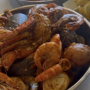 Cajun Crack’n Concord - Cajun/Creole Near Me - Concord, California