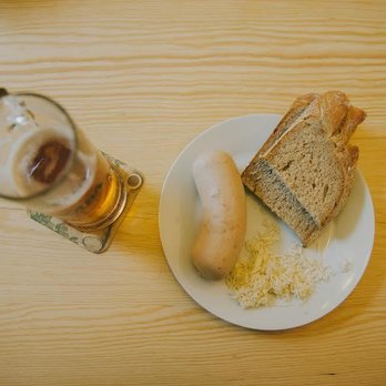 Pivo a párek - Beer Bar Near Me - Prague, Puerto Rico