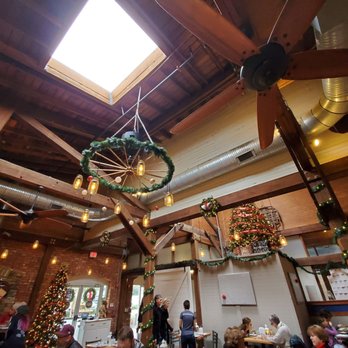 Scratch Kitchen & Taproom - Bars Near Me - Apex, North Carolina
