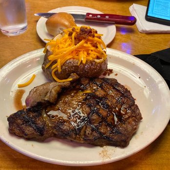 Texas Roadhouse - Steakhouses Near Me - Harrisburg, Pennsylvania