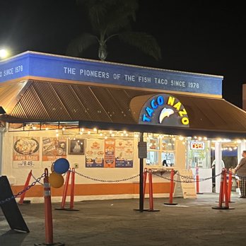 Taco Nazo - Outdoor ordering and seating - Tacos Near Me - La Puente, California Taco Nazo - Outdoor ordering and seating - Tacos Near Me - La Puente, California