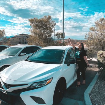 Speedy Car Loans - 2019 Toyota Camry SE - Auto Loan Providers Near Me - Las Vegas, Nevada