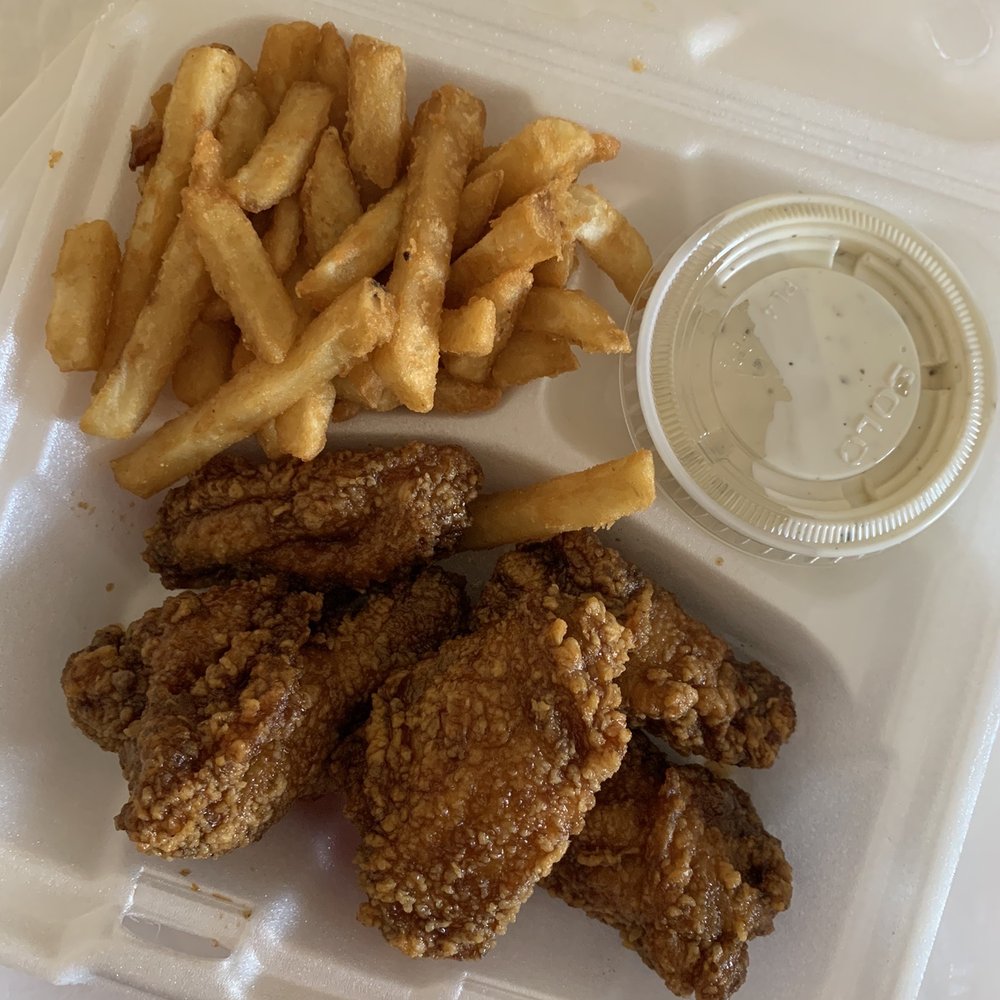 CM Chicken Hampton - Garlic soy - 5 Wings Lunch Special - Chicken Wings Near Me - Hampton, Virginia