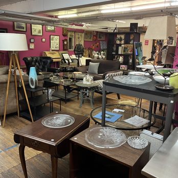 OUT OF THE CLOSET - BROOKLYN - Updated November 2024 - 28 Photos 