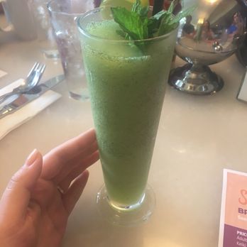 M.A.C. 24/7 - American Near Me - Honolulu, Hawaii