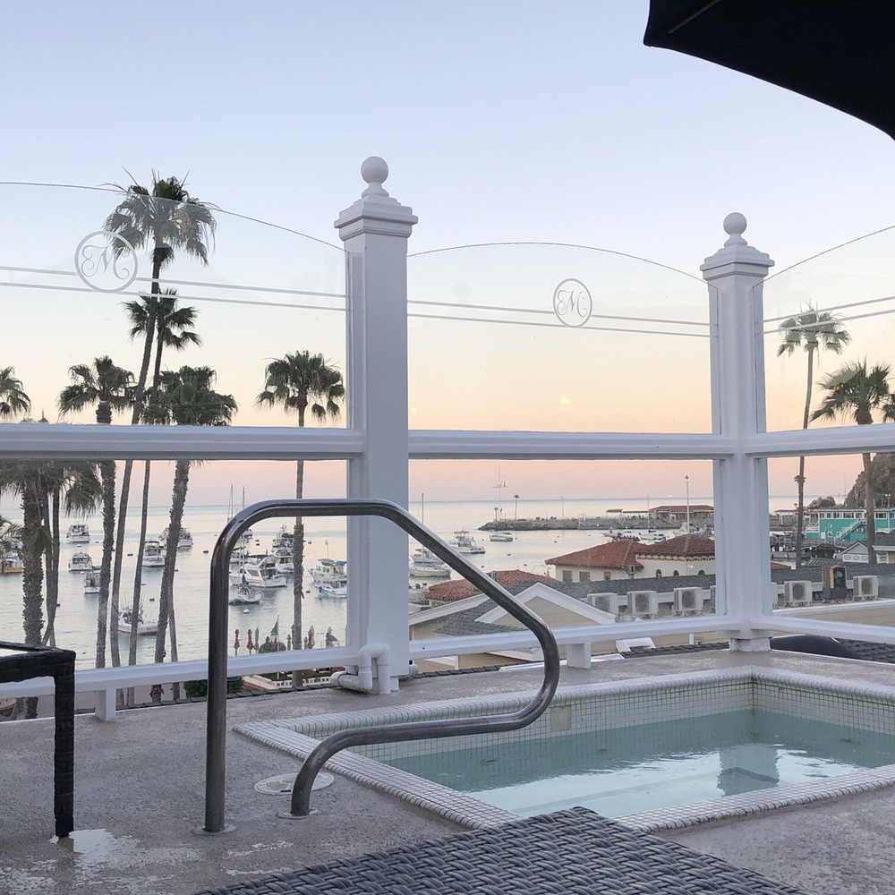 Hotel Metropole - Rooftop jacuzzi - Hotels Near Me - Avalon, California Hotel Metropole - Rooftop jacuzzi - Hotels Near Me - Avalon, California