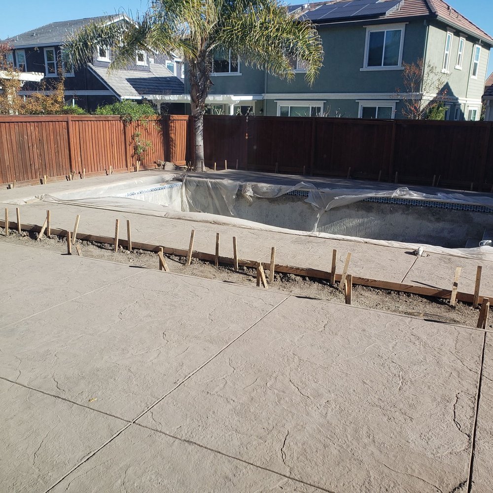 The day after finishing the pour. The day after finishing the pour.