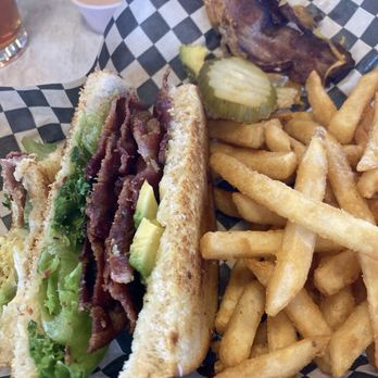 Harbor Light Restaurant - BLT - American Near Me - Reedsport, Oregon Harbor Light Restaurant - BLT - American Near Me - Reedsport, Oregon
