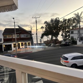 Oak - New American Near Me - Laguna Beach, California