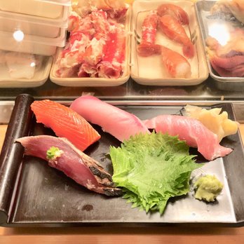 Izumi - Sushi Bars Near Me - Kirkland, Washington Izumi - Sushi Bars Near Me - Kirkland, Washington
