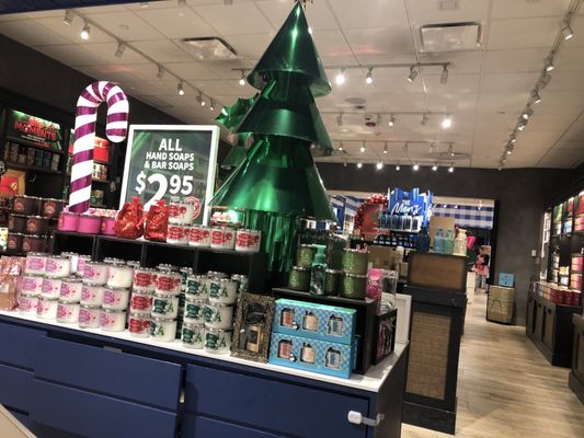 Bath & Body Works