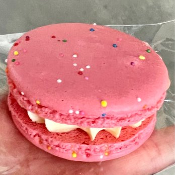 Sweet Box - Birthday cake - Candy Stores Near Me - Buena Park, California Sweet Box - Birthday cake - Candy Stores Near Me - Buena Park, California