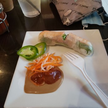 Saigon Saigon - Fresh summer rolls - Vietnamese Near Me - Arlington, Virginia
