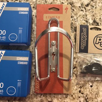 Pearland Bicycles - Few of the goodies recently picked up from the shop. Tubes and drink cage with handle bar mount. - Bikes Near Me - Pearland, Texas Pearland Bicycles - Few of the goodies recently picked up from the shop. Tubes and drink cage with handle bar mount. - Bikes Near Me - Pearland, Texas