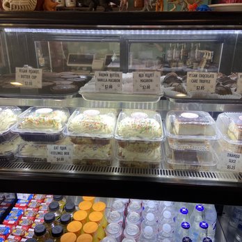 Quack's 43rd Street Bakery - Bakeries Near Me - Austin, Texas