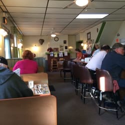 Kelly's Resturant - Family Restaurant