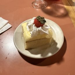 Lemon Lemon Tres Leches Cake
