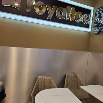 Royaltea - Bubble Tea Near Me - Toronto, Ontario
