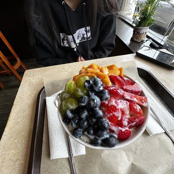 Sumi's Cakery - Fruit bingsoo - Bakeries Near Me - Pittsburgh, Pennsylvania