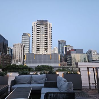 Belltown Inn - Rooftop view at 9pm - Hotels Near Me - Seattle, Washington