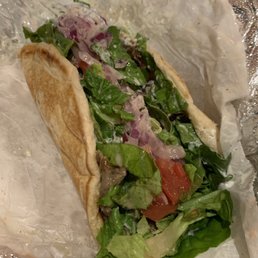 Gyro Sandwich (Beef & lamb gyro, lettuce, red onions, tomatoes and tzatziki sauce) Gyro Sandwich (Beef & lamb gyro, lettuce, red onions, tomatoes and tzatziki sauce)