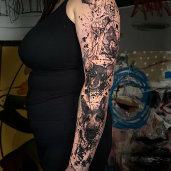 Malaka Tattoo Collective - Tattoo Near Me - Los Angeles, California Malaka Tattoo Collective - Tattoo Near Me - Los Angeles, California