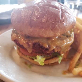 Ten Mile House - Beet burger and fries - American Near Me - Evanston, Illinois Ten Mile House - Beet burger and fries - American Near Me - Evanston, Illinois
