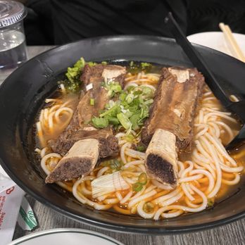 Laka  - Chinese Near Me - Millbrae, California