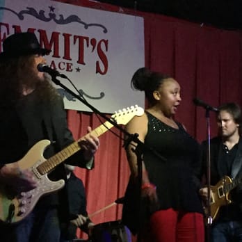 Emmit's Place - Annika Chambers - Jazz & Blues Near Me - Houston, Texas Emmit's Place - Annika Chambers - Jazz & Blues Near Me - Houston, Texas