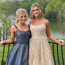 Golden Gals Mobile Tanning - Ready for prom!