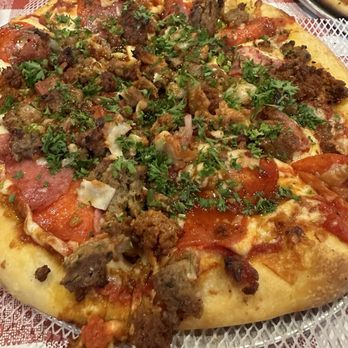 Bill's Pizza - Charlie Sheen - Pizza Near Me - Palm Desert, California