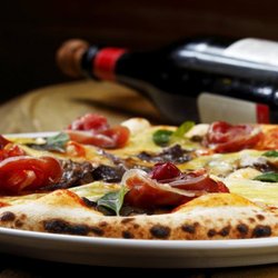 Petrucci's Wood Fired Pizza