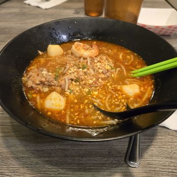 Chick Corner Thai Kitchen - Tom yam noodles - Thai Near Me - Valley Village, California Chick Corner Thai Kitchen - Tom yam noodles - Thai Near Me - Valley Village, California